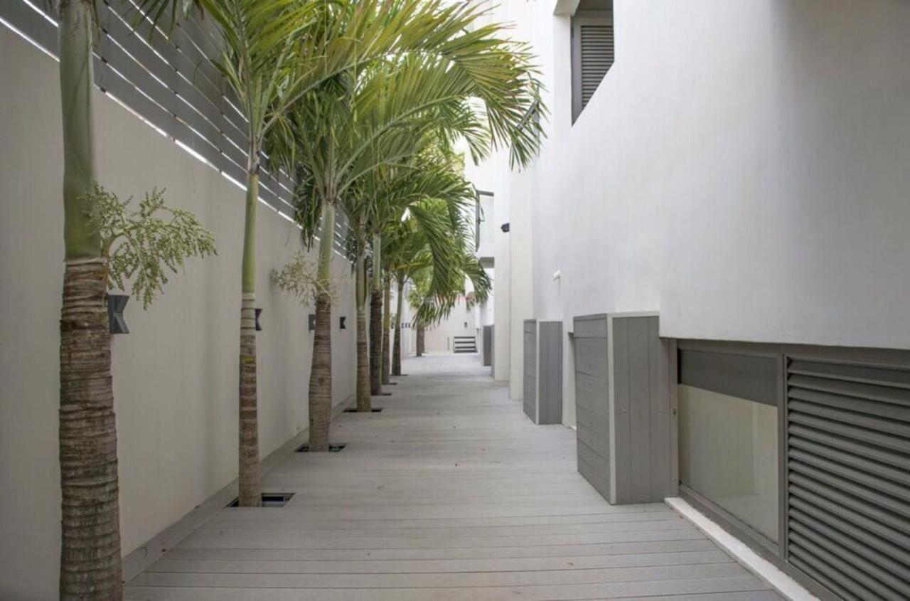 Luxury Modern 2-Bed Apartment Pereybere Grand Baie Exterior photo